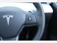 Tesla Model Y LONG RANGE 19