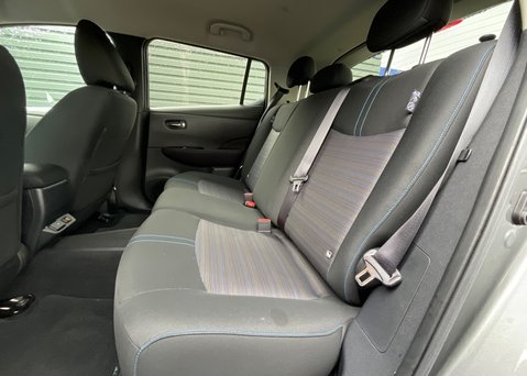 Nissan LEAF N-CONNECTA 15