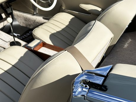 Mercedes-Benz SL Series 230 SL 69