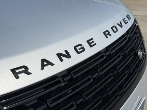 Land Rover Range Rover Velar 2.0 P250 Dynamic HSE SUV 5dr Petrol Auto 4WD Euro 6 (s/s) (249 ps) 13