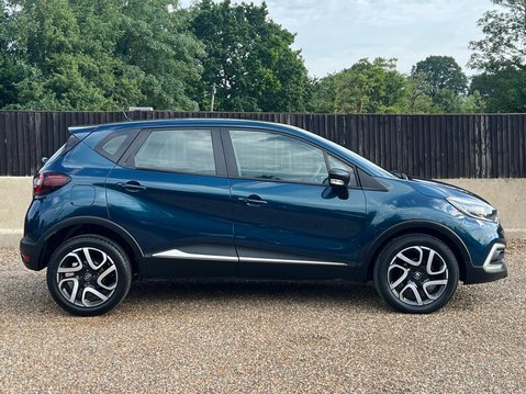 Renault Captur DYNAMIQUE NAV TCE 7