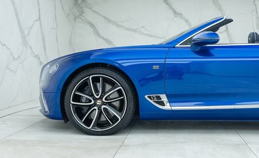 Bentley Continental GT W12 Convertible First Edition 33