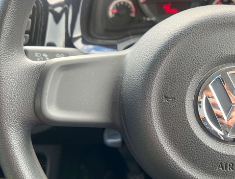 Volkswagen Up 1.0 Move Up 5dr 19