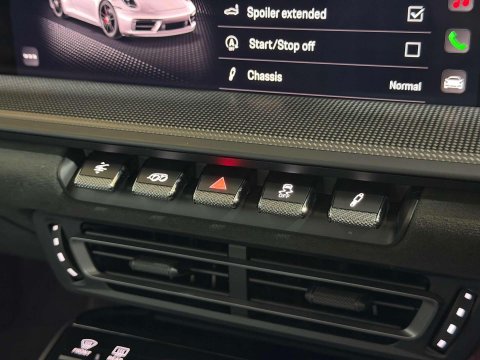 Porsche 911 3.0T 992 Carrera 4 GTS Coupe 2dr Petrol PDK 4WD Euro 6 (s/s) (480 ps) 58