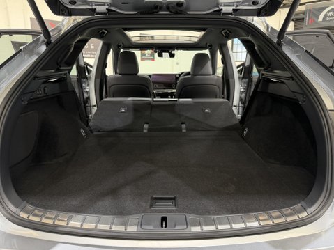 Lexus RX 450H PLUS TAKUMI 32