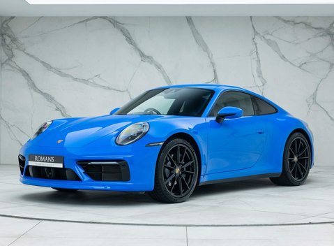 Porsche 911 Carrera (992) 1