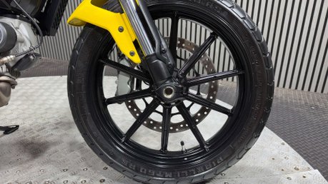 Ducati Scrambler 800 ICON 2016 ONLY 9K LEO VINCE EXHAUST LONG MOT 803CC 37