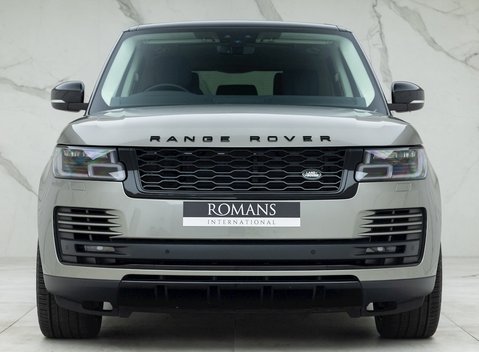 Land Rover Range Rover D300 Westminster Black Edition 4