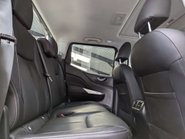 Nissan Navara 2.3 Navara Tekna dCi 4WD 5dr 60