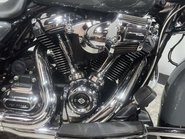 Harley-Davidson Touring 1745 FLHR ROADKING 2017 8K CUSTOM BAGGER MOT 1 OFF BIKE 31