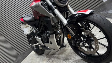 Honda CB 2020 ONLY 2K 125CC LEARNER 15BHP SPORT NEO MODEL 35
