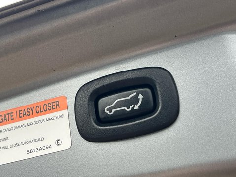 Mitsubishi Outlander PHEV EXCEED 44
