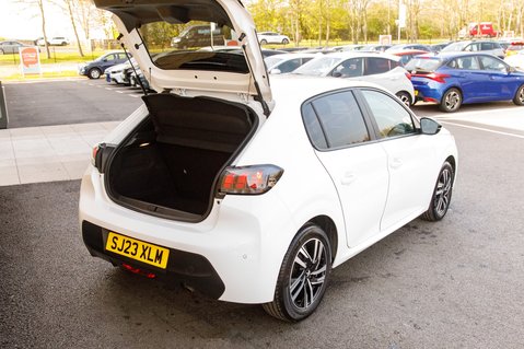 Peugeot 208 PURETECH ACTIVE PREMIUM PLUS S/S 33