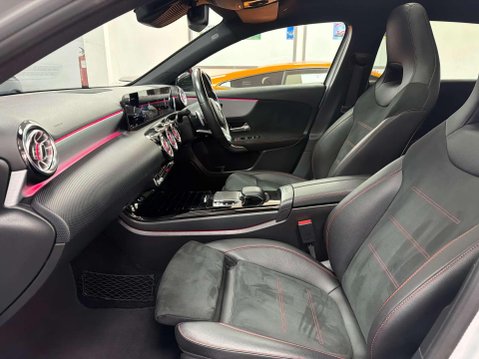 Mercedes-Benz A Class 2.0 A250 AMG Line (Premium Plus) Hatchback 5dr Petrol 7G-DCT Euro 6 (s/s) ( 41