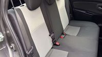Toyota Yaris 1.5 VVT-h Icon Tech Hatchback 5dr Petrol Hybrid E-CVT Euro 6 (s/s) (100 ps) 24