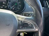 Skoda Octavia 2.0 TDI Scout DSG 4WD Euro 6 (s/s) 5dr 29