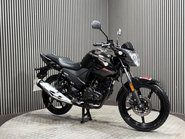 Yamaha YS125 2018 68 PLATE LONG MOT SERVICED ONLY 8K IDEAL LEARNER BIKE 125CC 3