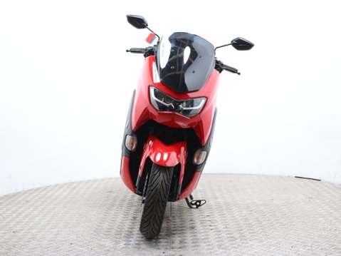 Yamaha Nmax 125 GPD125-A ABS 11