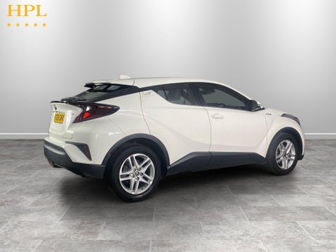 Toyota C-HR 1.8 VVT-h Icon SUV 5dr Petrol Hybrid CVT Euro 6 (s/s) (122 ps) Air Con - Al 7