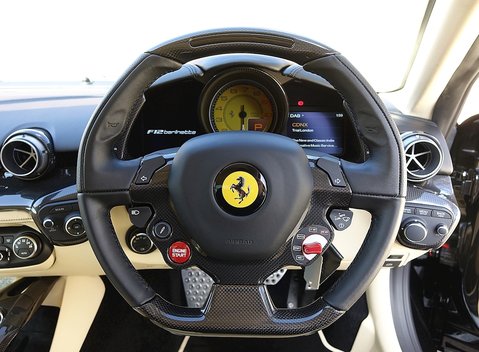 Ferrari F12 Berlinetta 25