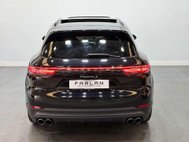 Porsche Cayenne 2.9T V6 S SUV 5dr Petrol TiptronicS 4WD Euro 6 (s/s) (440 ps) 21