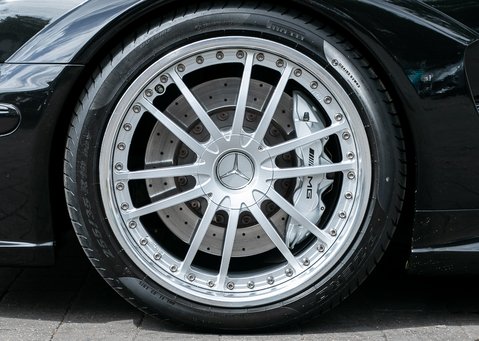 Mercedes-Benz CLK DTM AMG 