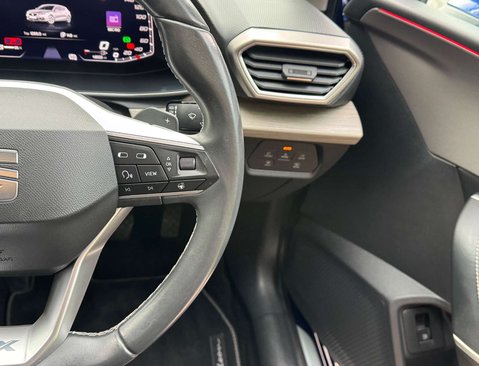 SEAT Leon 1.4 Leon Xcellence Luxury PHEV Semi-Auto 5dr 27
