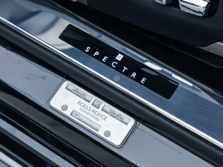 Rolls-Royce Spectre 