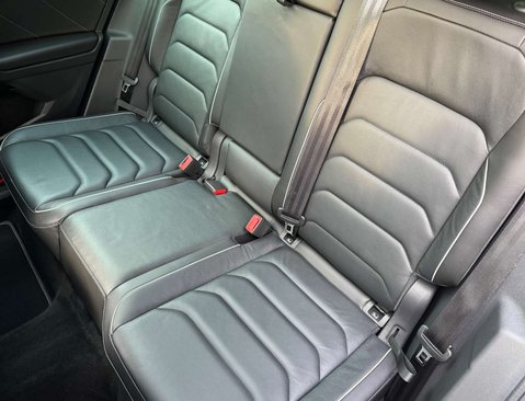 Volkswagen Tiguan 2.0 Tiguan R-Line TDI Semi-Auto 5dr 47