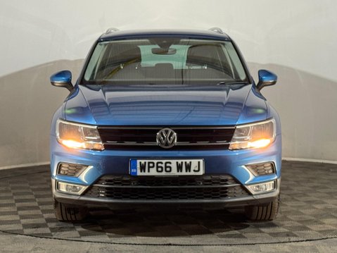 Volkswagen Tiguan SE TDI BMT 4MOTION DSG 2