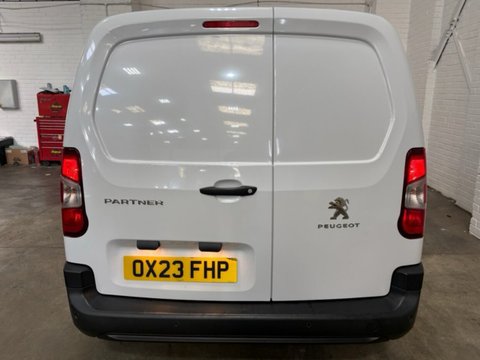 Peugeot Partner BLUEHDI PROFESSIONAL PREMIUM PLUS L1 6