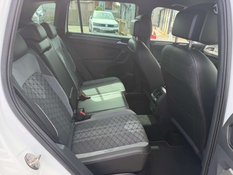 Volkswagen Tiguan 1.5 Tiguan R-Line TSi Semi-Auto 5dr 16