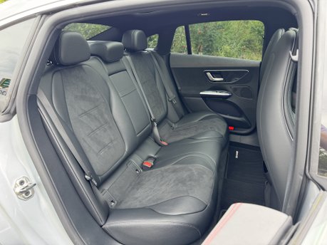 Mercedes-Benz EQE EQE 300 AMG Line Premium Auto Electric 89 KWH Battery PAN ROOF/MEMORY SEATS 28