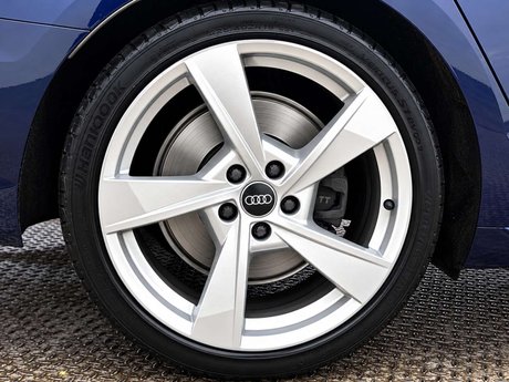 Audi A4 2.0 A4 S Line 35 TFSI MHEV Semi-Auto 4dr 8