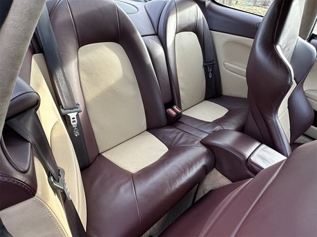 Aston Martin Vanquish V12 S 49