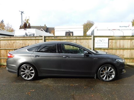Ford Mondeo VIGNALE 2.0 TDCI AUTOMATIC 5dr 3
