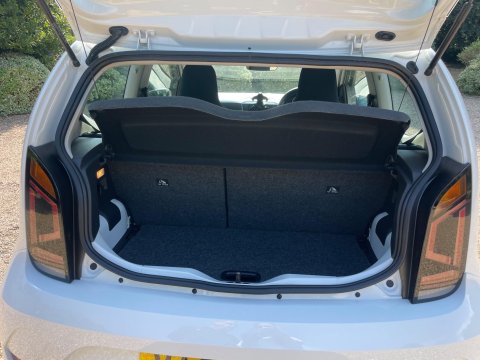 Volkswagen Up 1.0 up! Hatchback 3dr Petrol Manual Euro 6 (s/s) (65 ps) 18