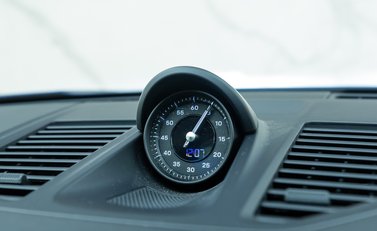 Porsche 911 Carrera 4S (992) 18