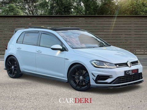 Volkswagen Golf 2.0 Golf R TSi Semi-Auto 4WD 5dr 6