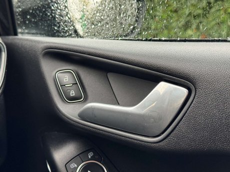 Ford Fiesta 1.0 Fiesta ST-Line X Edition T MHEV 3dr 32