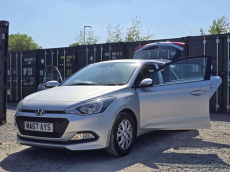 Hyundai i20 1.4 SE Hatchback 5dr Petrol Auto Euro 6 (100 ps) 7