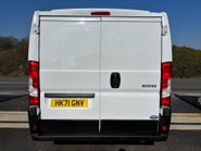 Peugeot Boxer 333 L1 H1 120 ps BlueHdi Professional - Sat Nav & Air Con 11