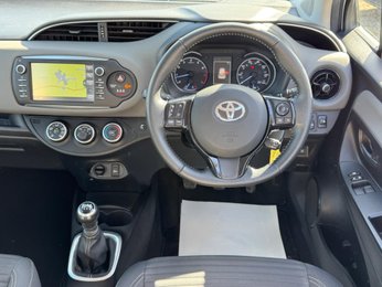 Toyota Yaris 1.5 VVT-i Icon Tech Euro 6 5dr