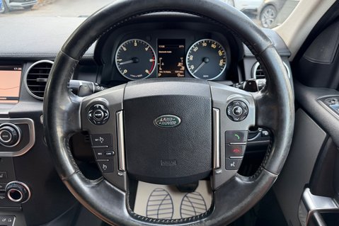 Land Rover Discovery SDV6 SE TECH - 11 SERVICES RECORDED INC CAMBELT CHANGE 7