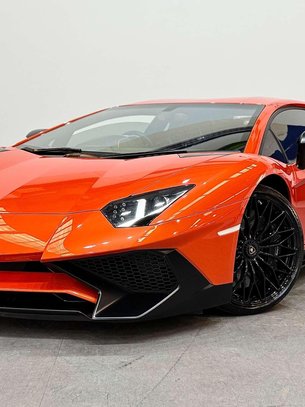 Lamborghini Aventador 6.5 V12 LP 750-4 Superveloce Coupe 2dr Petrol ISR 4WD Euro 6 (750 bhp) 2
