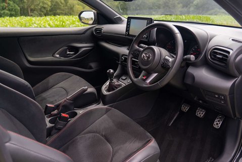 Toyota GR Yaris Circuit 4WD 10