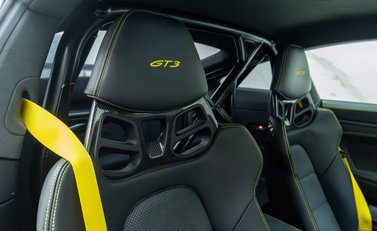 Porsche 911 GT3 (992) 7