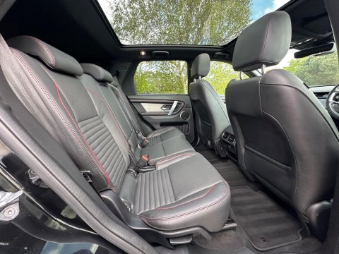 Land Rover Discovery Sport 1.5 P300e 12.2kWh R-Dynamic HSE Auto 4WD Euro 6 (s/s) 5dr 7