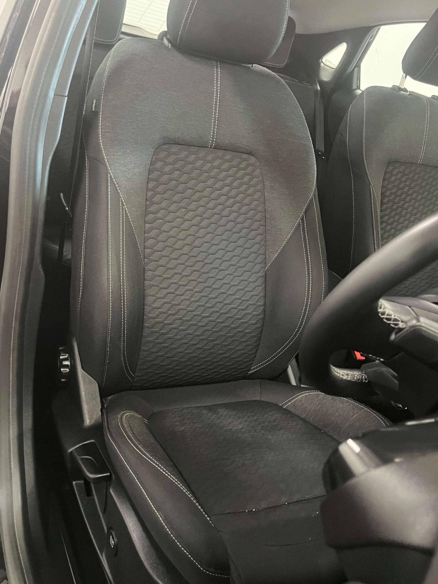 2020 Ford Puma — image 10