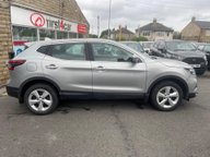 Nissan Qashqai DIG-T ACENTA PREMIUM 8